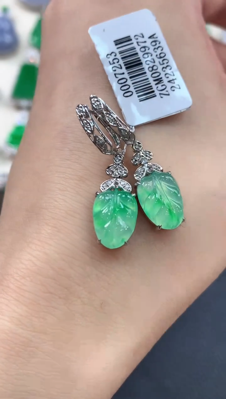 【闪购商品】翡翠耳饰18K金镶嵌c52    