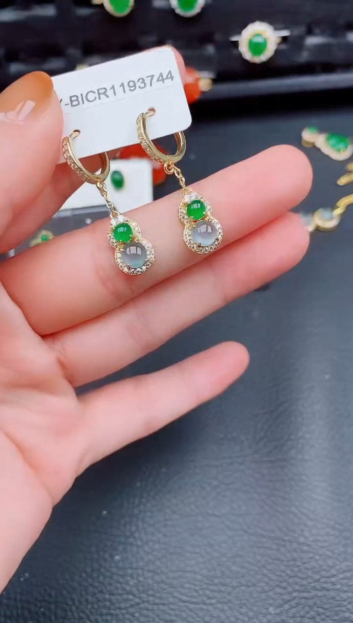 【闪购商品】翡翠耳饰银S925镶嵌天然a货翡翠377