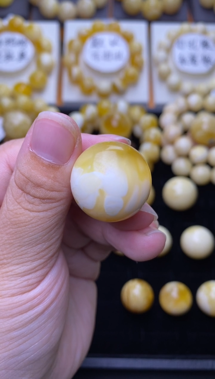 裸石琥珀未镶嵌安*大小姐珠宝严选160