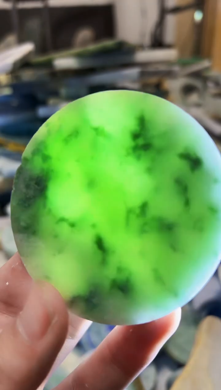 【闪购商品】翡翠颈饰未镶嵌A货白文1295