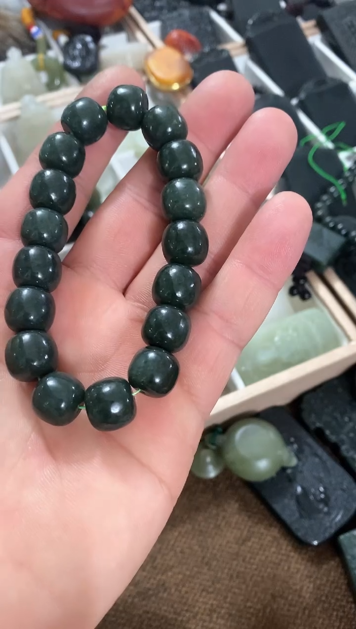 【闪购商品】和田玉吊坠(不含链)未镶嵌卡12