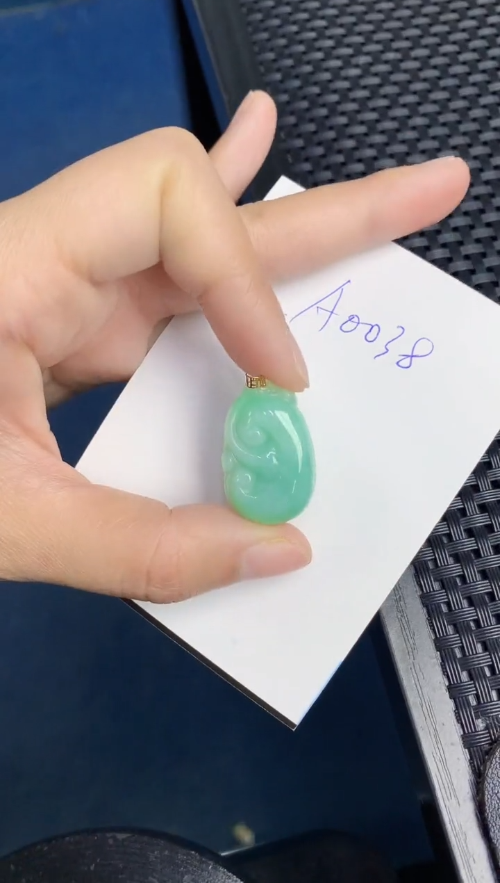 【闪购商品】翡翠颈饰18K金镶嵌000000000