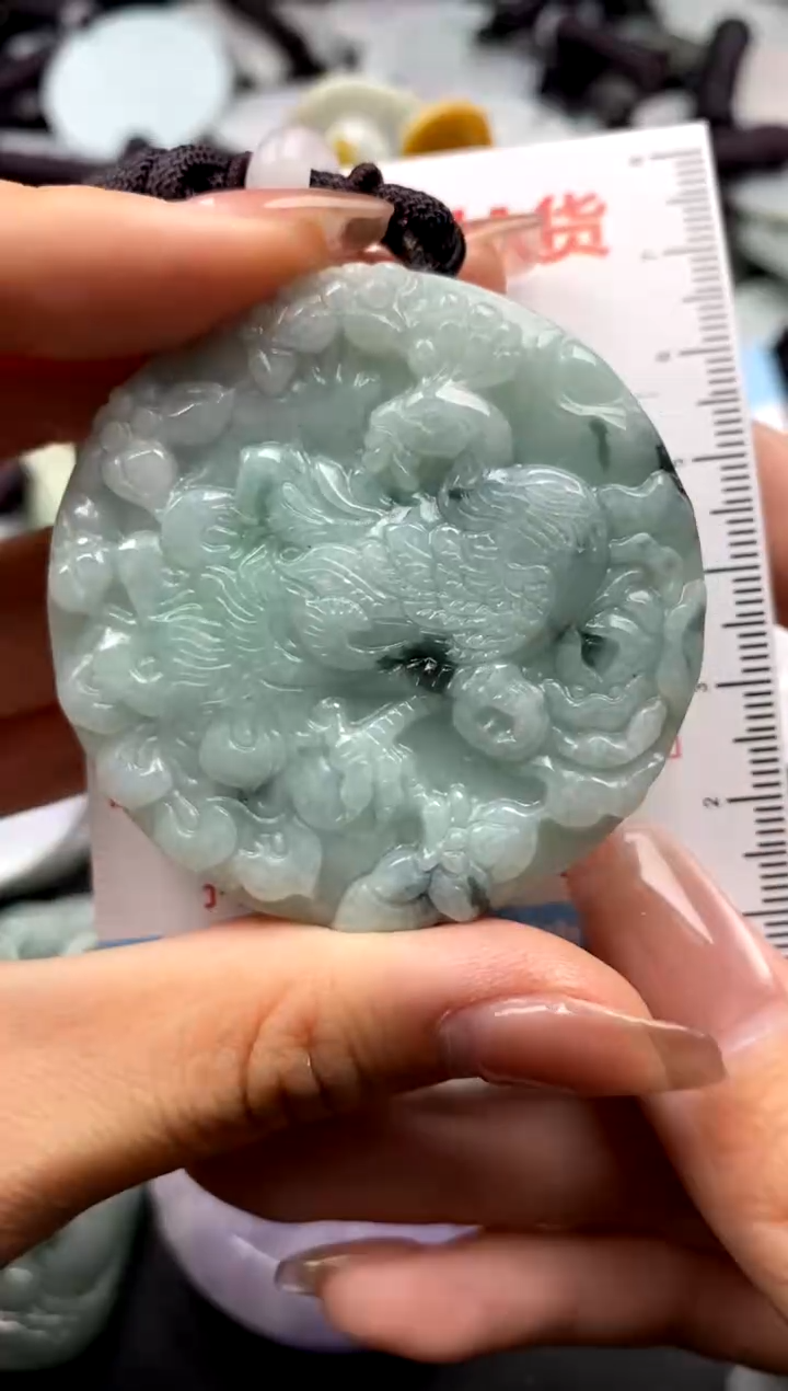 【闪购商品】翡翠未镶嵌吊坠(不含链)1