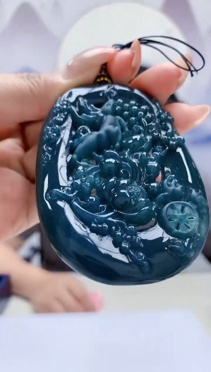 定制翡翠未镶嵌5060MM-毛货挂件84