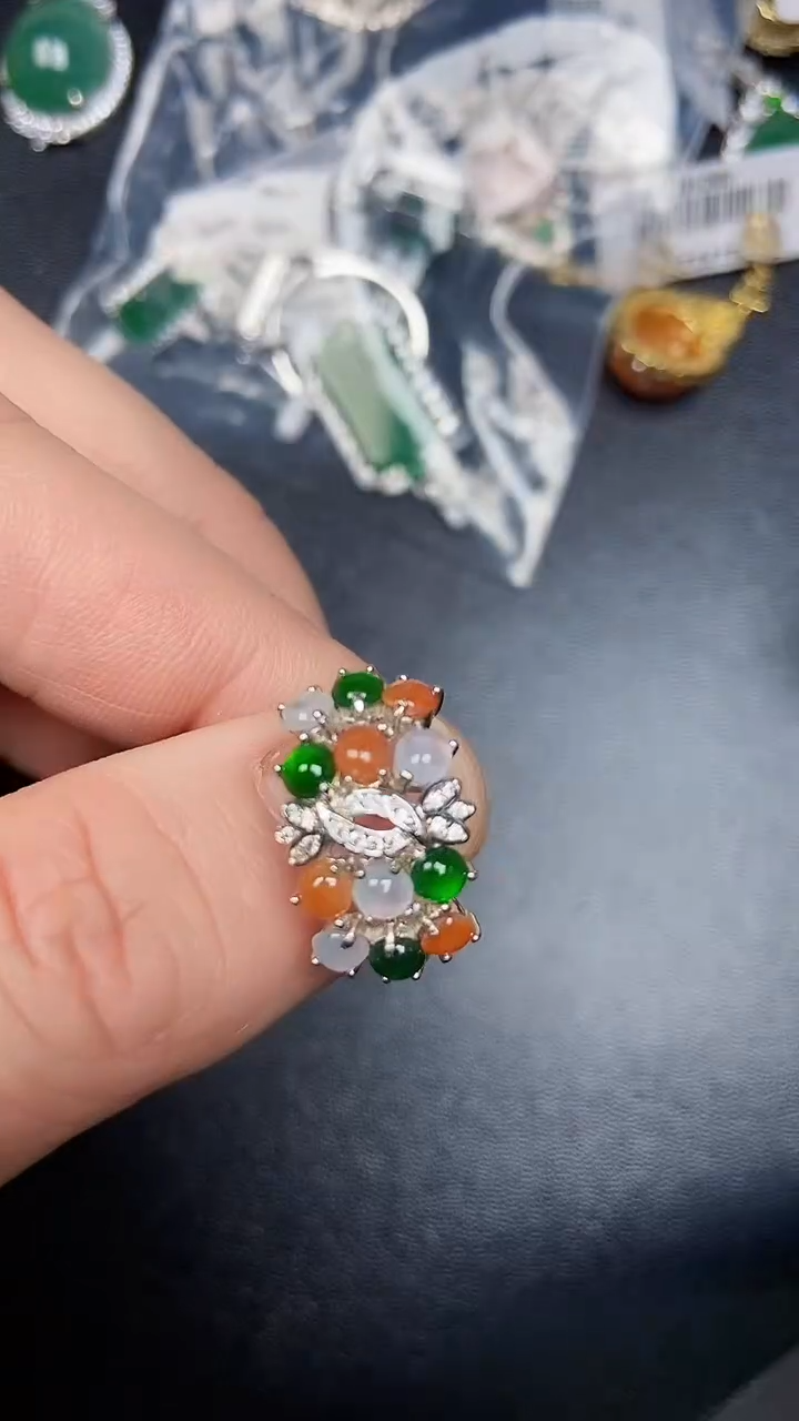 银S925镶嵌戒指翡翠6000