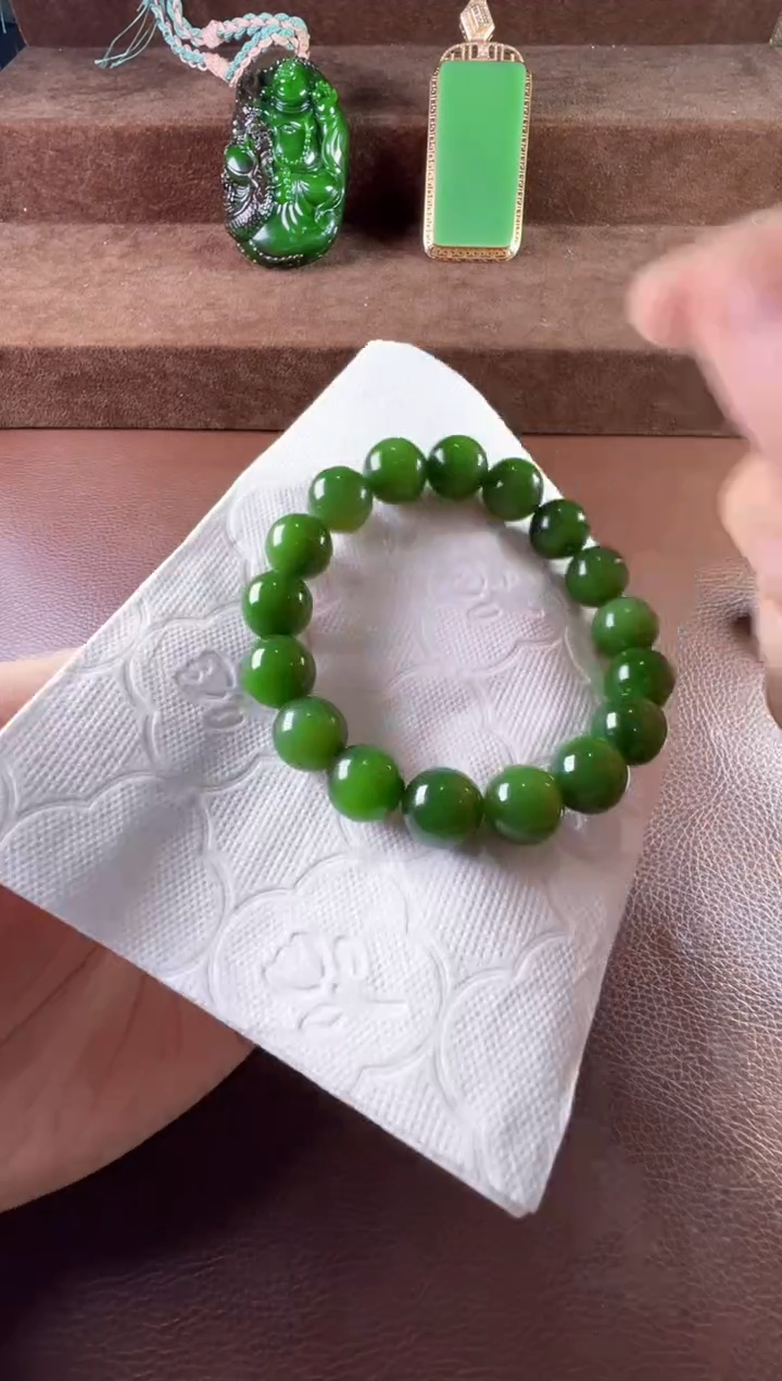 和田玉未镶嵌挂件手串