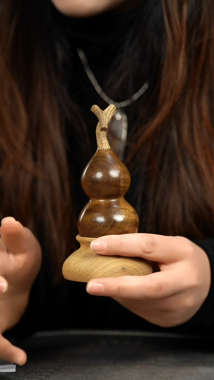 【闪购商品】金丝楠木雕满花手作葫芦把玩338