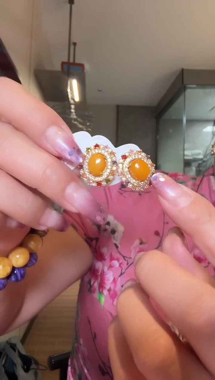 蜜蜡未镶嵌耳饰天然