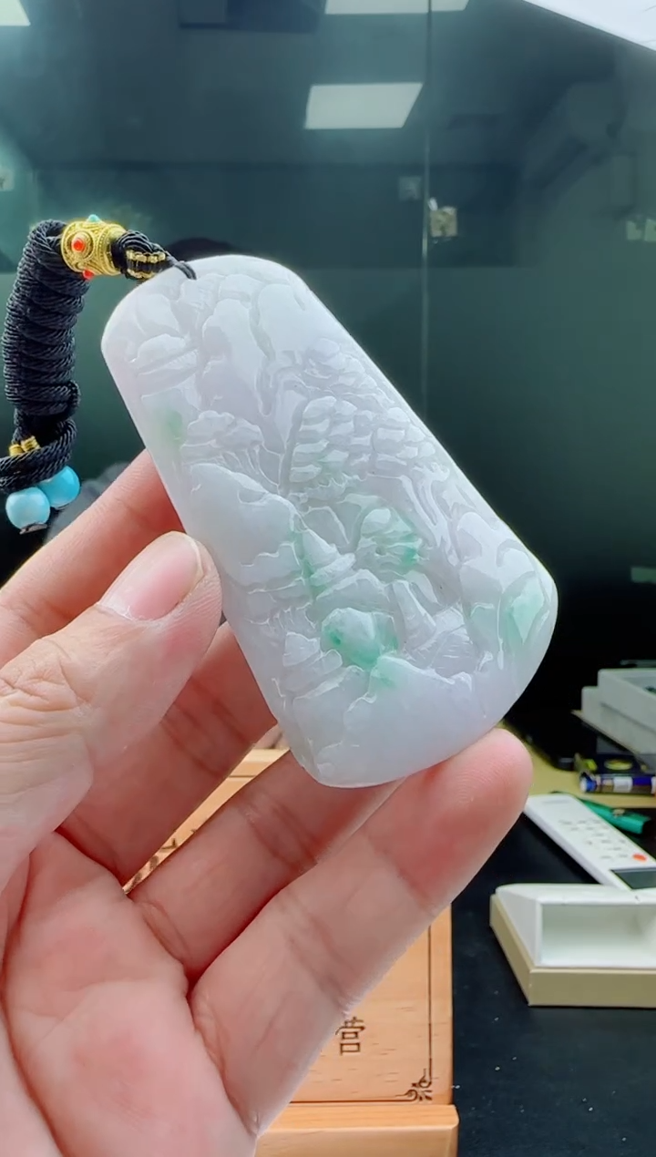 【闪购商品】翡翠颈饰未镶嵌1111111111