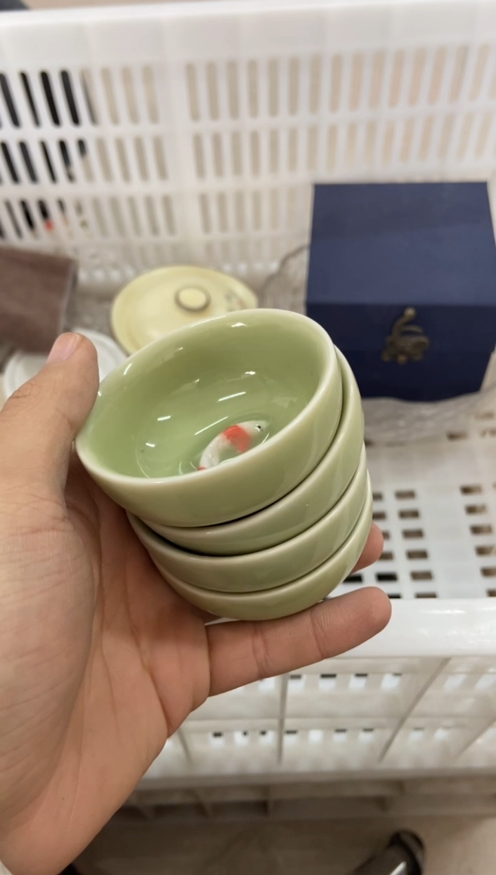 杯子瓷无运费险有瑕疵的摄影的产品有使用过的痕迹有点脏介意勿拍