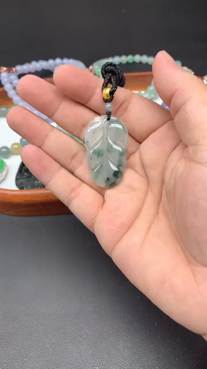 【闪购商品】翡翠颈饰未镶嵌41-天然翡翠