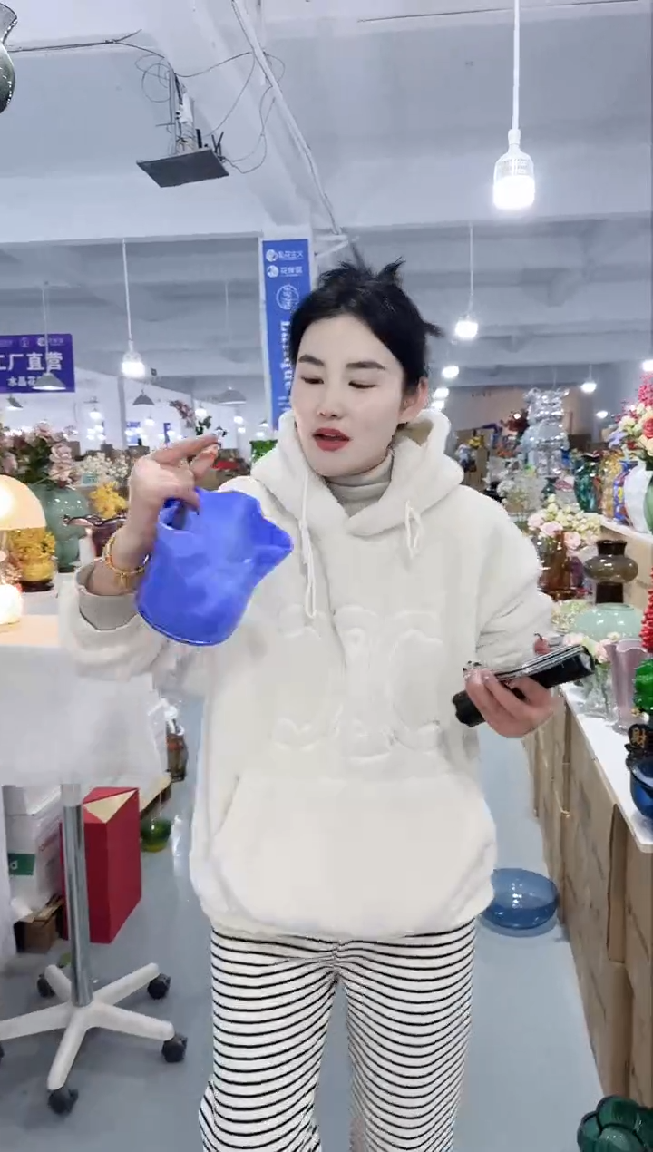 【闪购商品】无铅玻璃UU外贸花瓶微瑕-XHFM