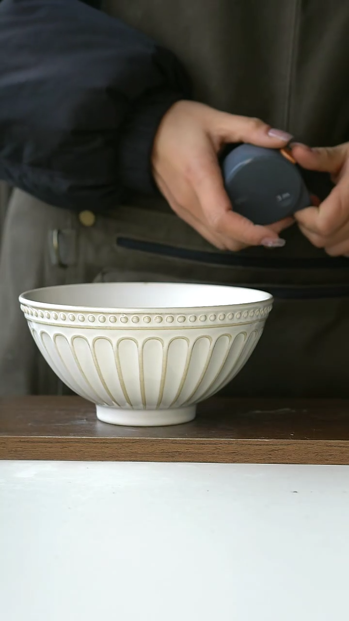 【闪购商品】陶瓷微瑕洛可可珍珠浮雕面碗16cm@4-2@