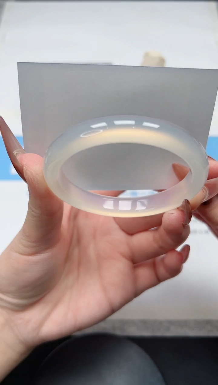 【闪购商品】玛瑙/玉髓手镯未镶嵌39/荔枝56.8