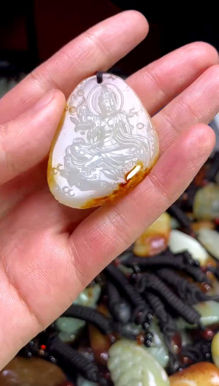 【闪购商品】和田玉颈饰未镶嵌1