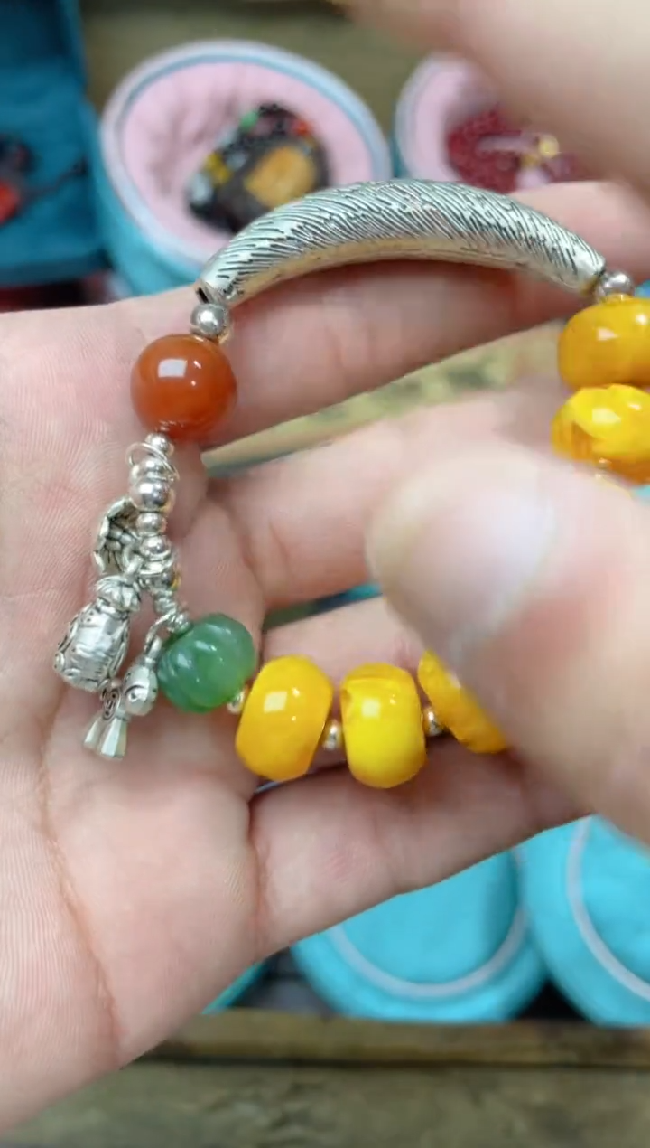 【闪购商品】蜜蜡手链未镶嵌点击链接下单即可