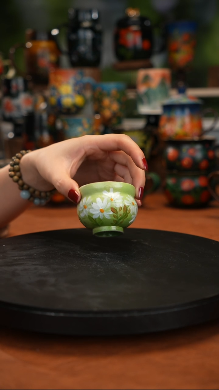 紫砂油画手绘釉下彩