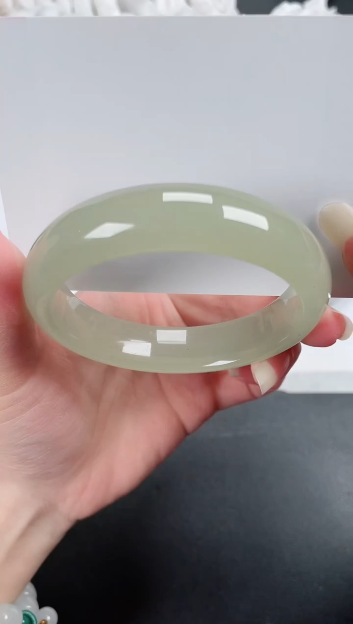 【闪购商品】石英质玉手镯未镶嵌516-60