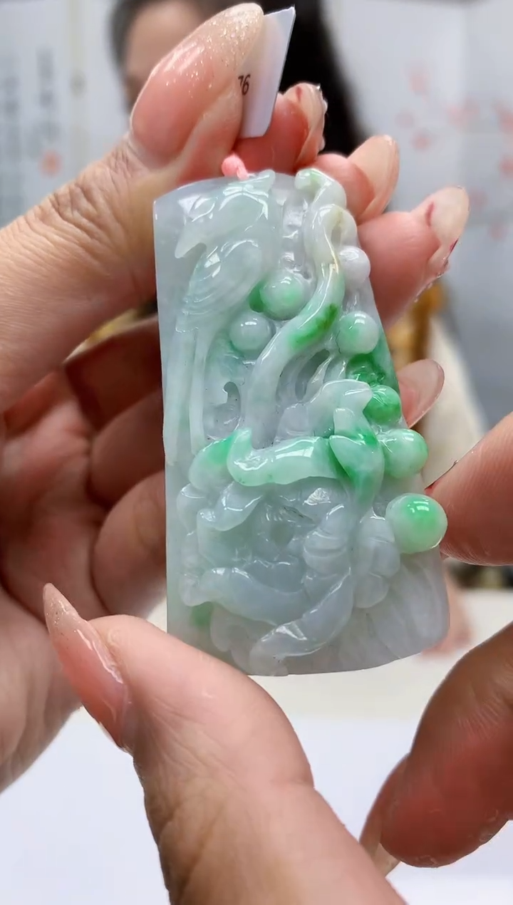 【闪购商品】定制翡翠未镶嵌4989mm-毛货挂件128