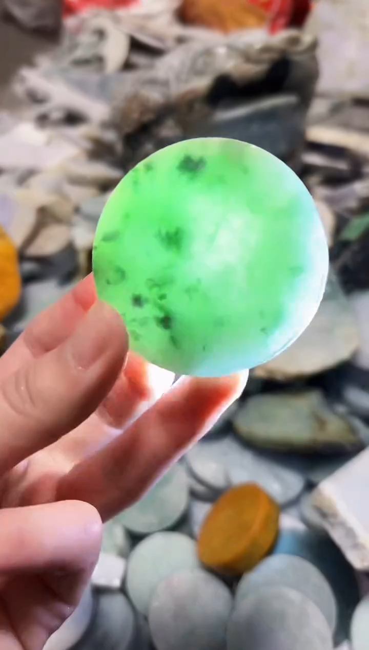 【闪购商品】翡翠颈饰未镶嵌A货白谭2581