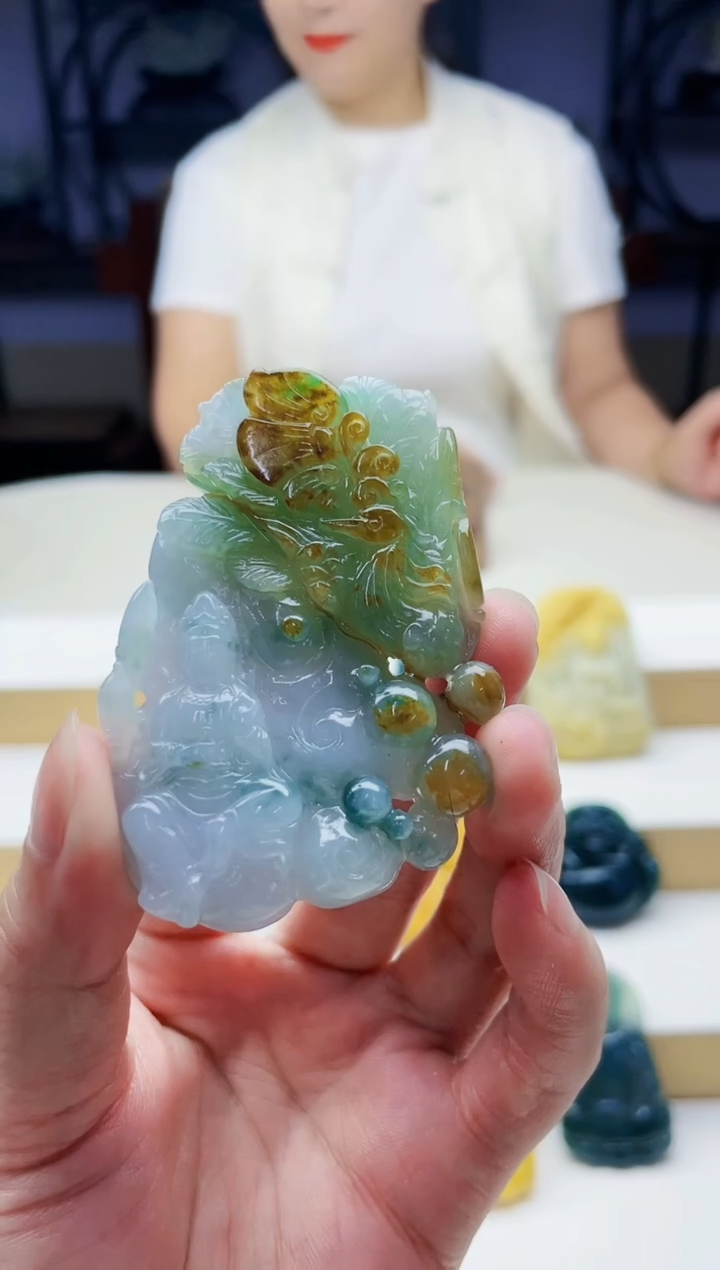 未镶嵌定制翡翠毛货09240253
