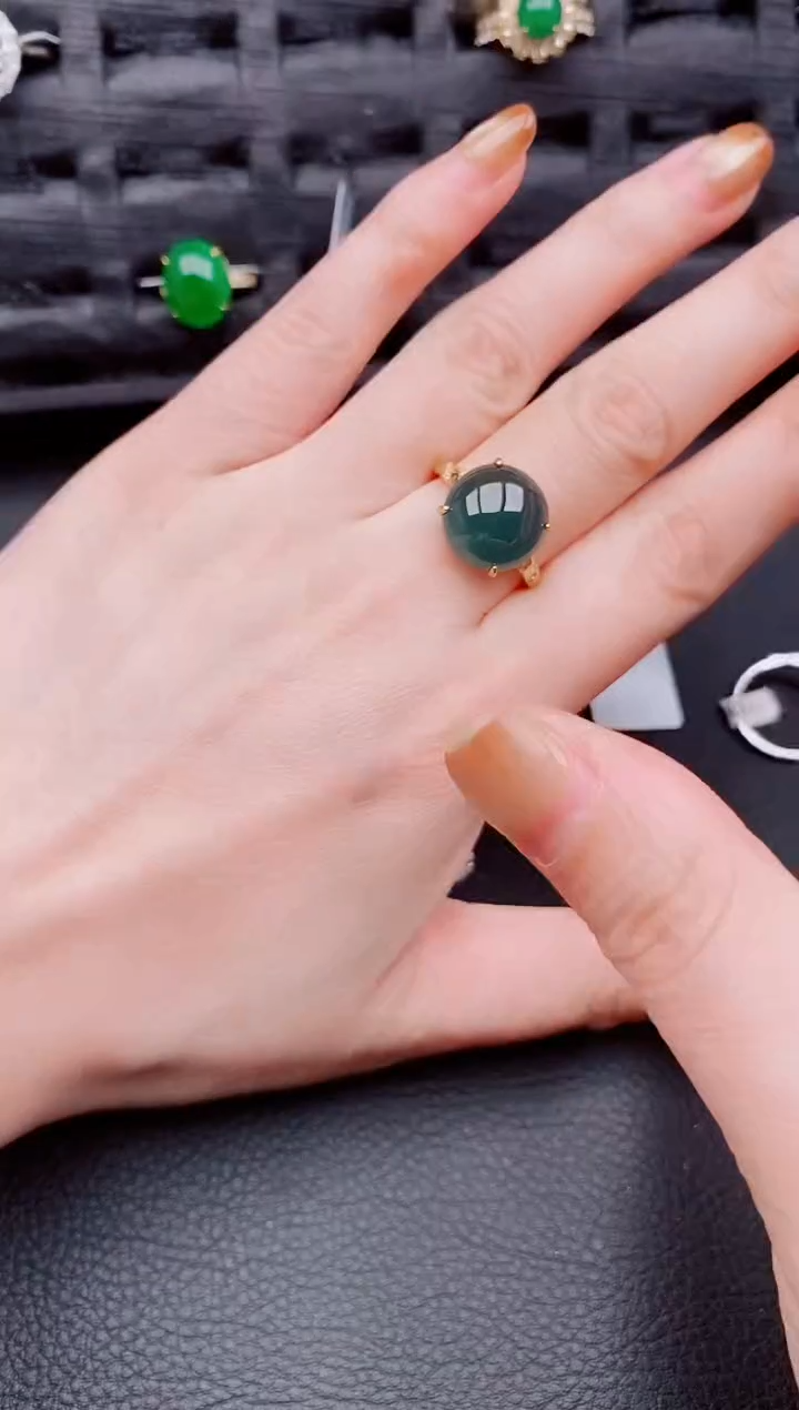 【闪购商品】翡翠戒指银S925镶嵌天然a货翡翠500