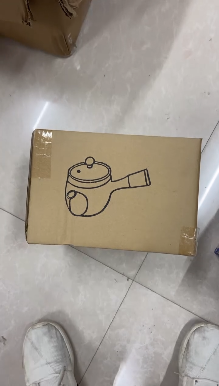 杯子瓷无运费险不带礼盒略有瑕疵有点脏介意勿拍