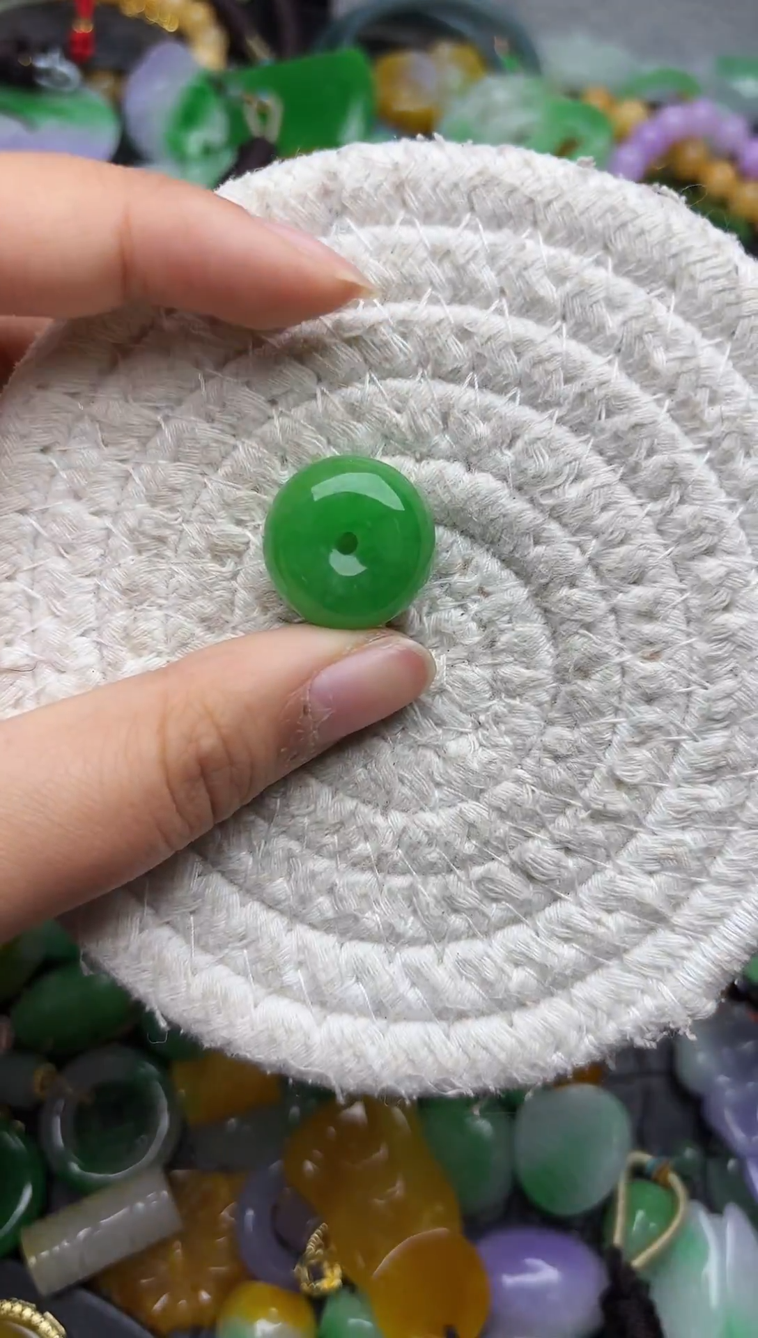 颈饰未镶嵌翡翠缅甸翡翠吊坠