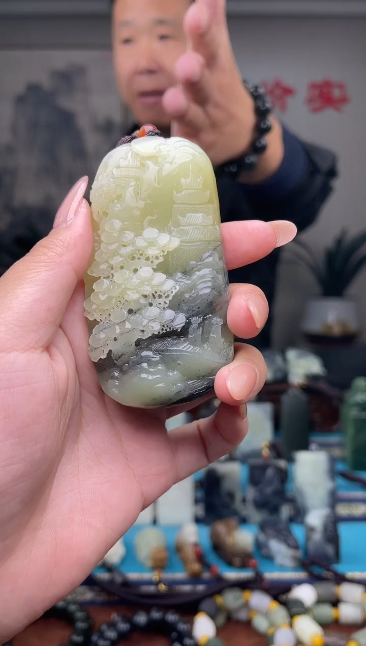 未镶嵌和田玉挂件1