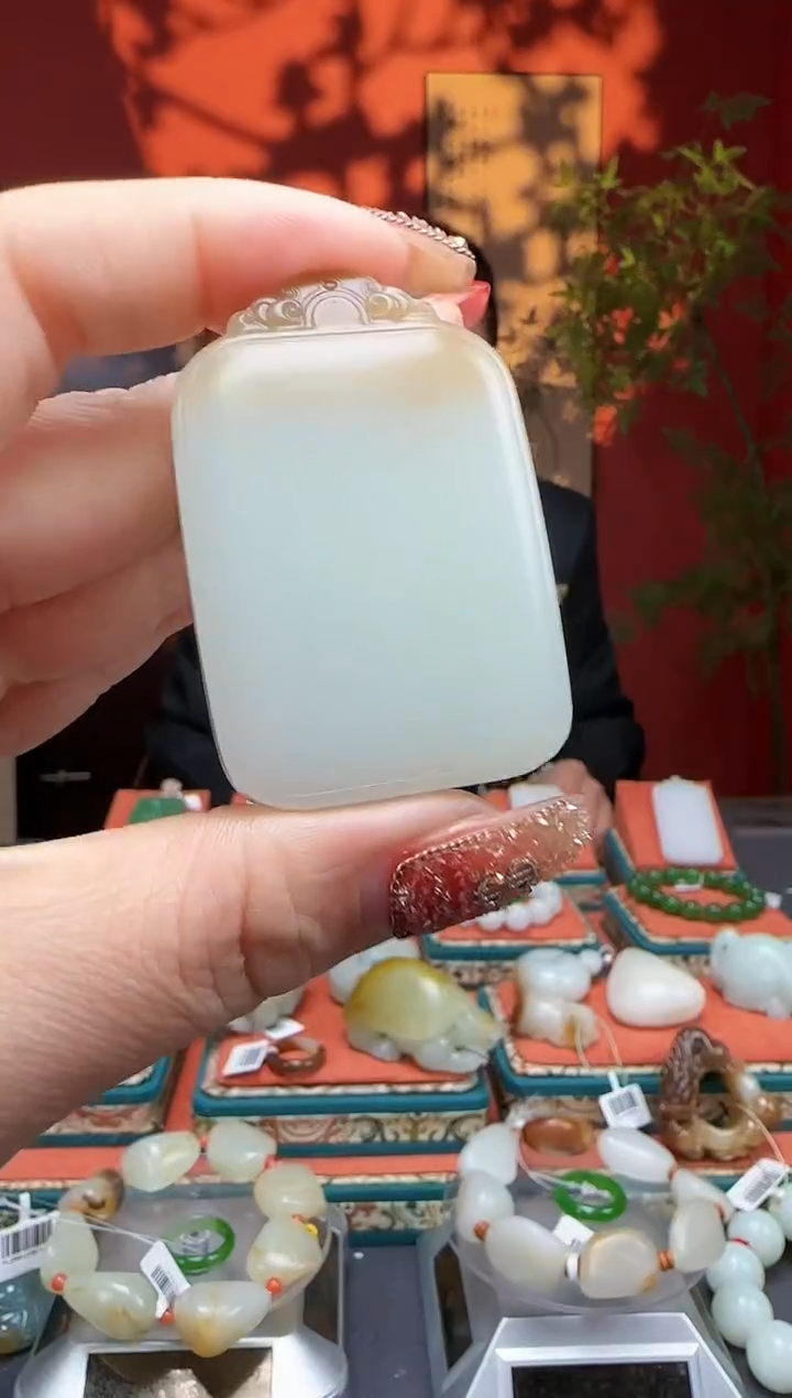 【闪购商品】和田玉吊坠未镶嵌吊坠