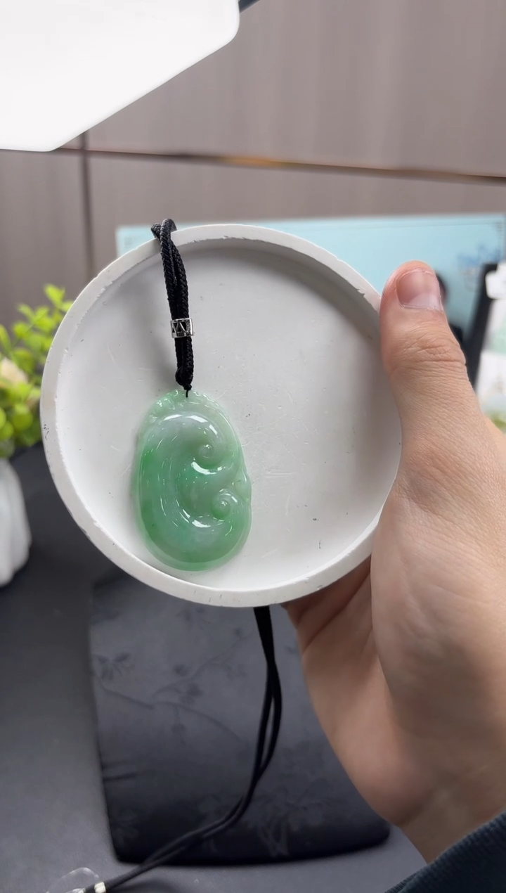 【闪购商品】翡翠颈饰未镶嵌YM1095-7 如意