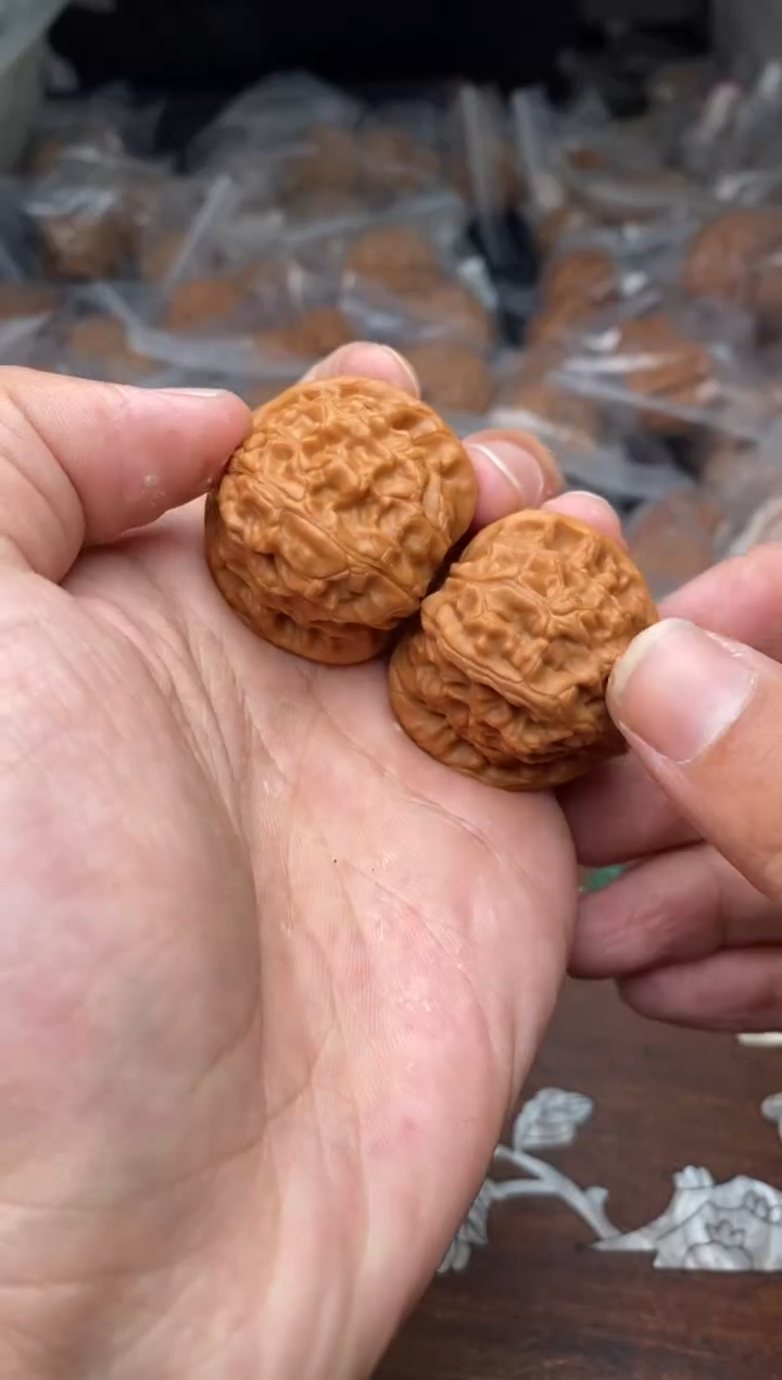 【闪购商品】文玩核桃把件A142号41尺玉枕