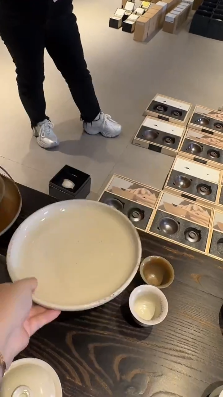 【闪购商品】瓷片玉白壶承福利分享