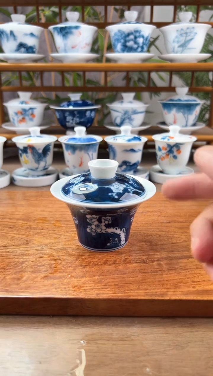 微瑕冰梅二才马蹄盖碗