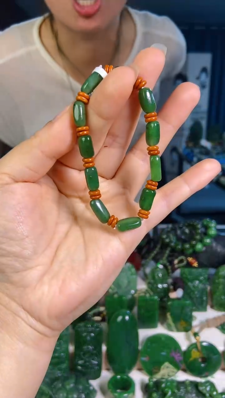 和田玉未镶嵌挂件1