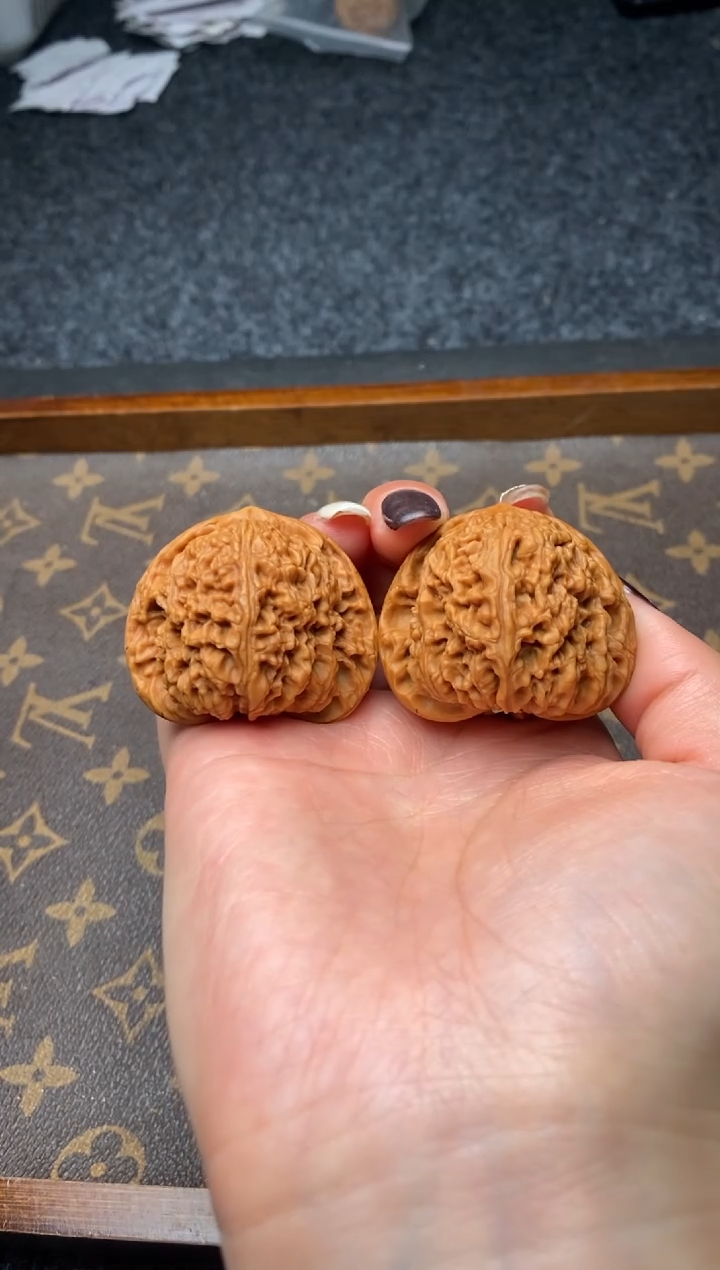 把件文玩核桃b36号43尺三角疆