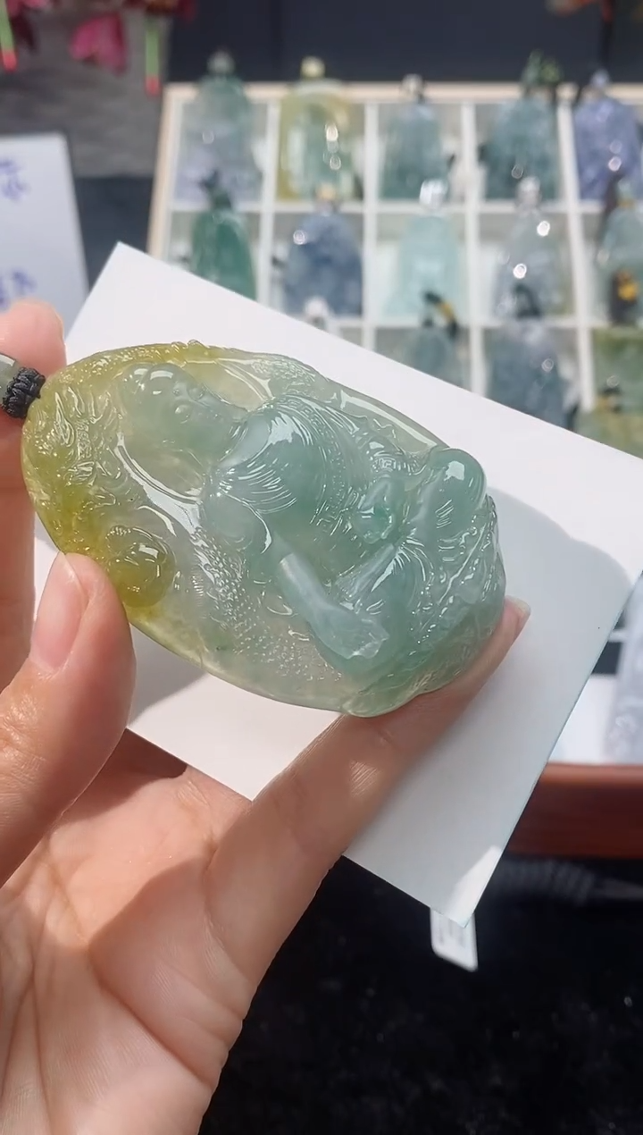 【闪购商品】翡翠颈饰未镶嵌缅甸天然翡翠