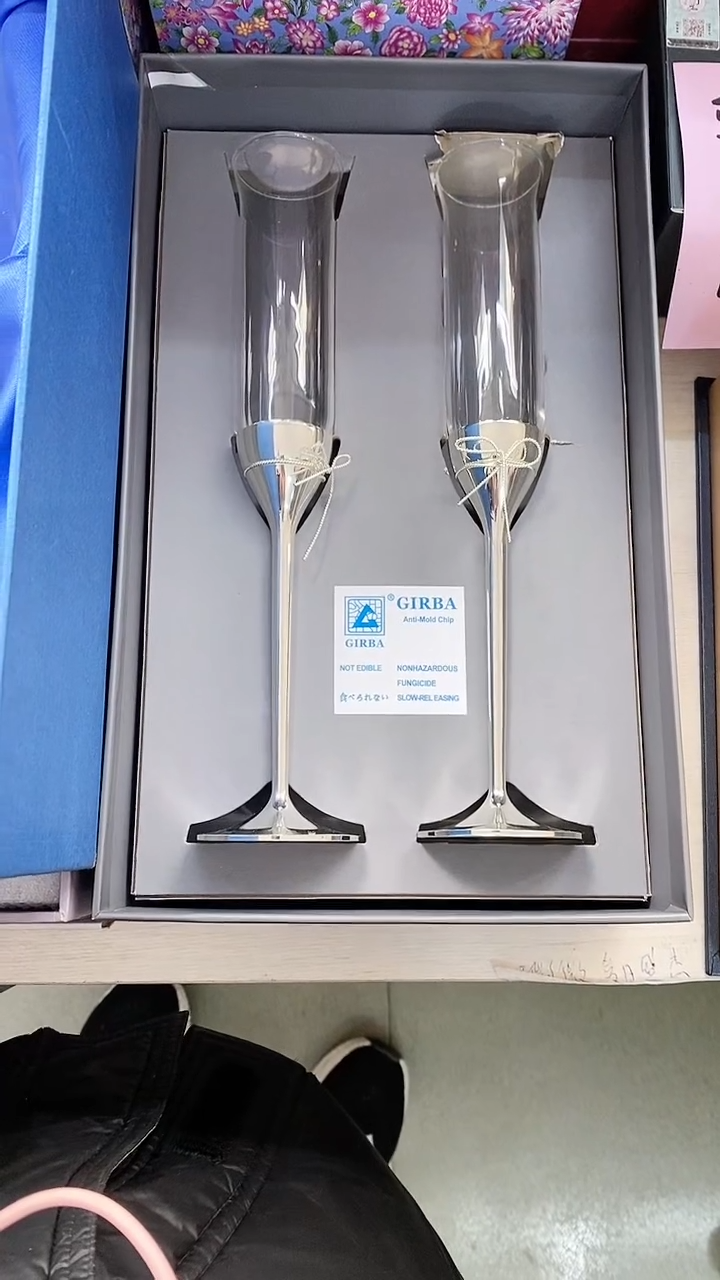 瓷片锅碗瓢盆一件不留@@1