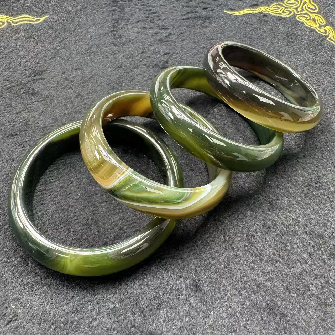 【刘少文】八角玄冰草玛瑙手镯-MZ-C219-多样性只发一件