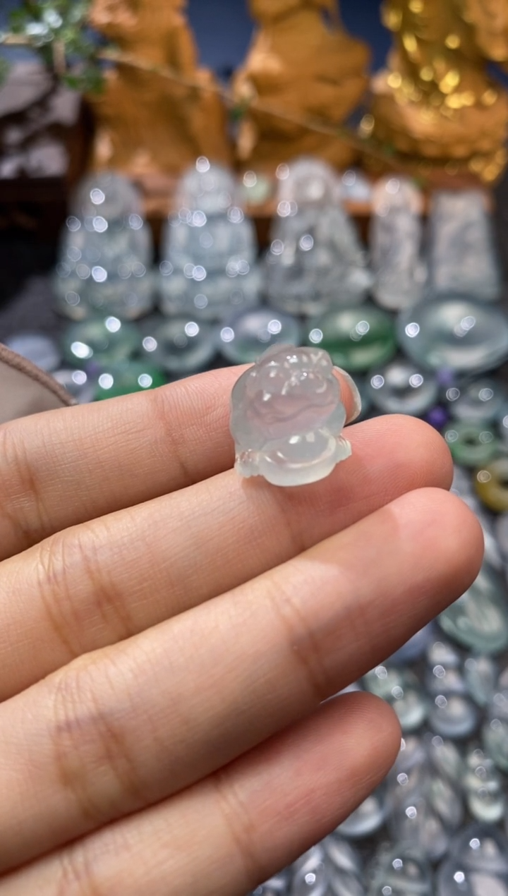 【闪购商品】定制翡翠未镶嵌吞金兽14.1*13.5*