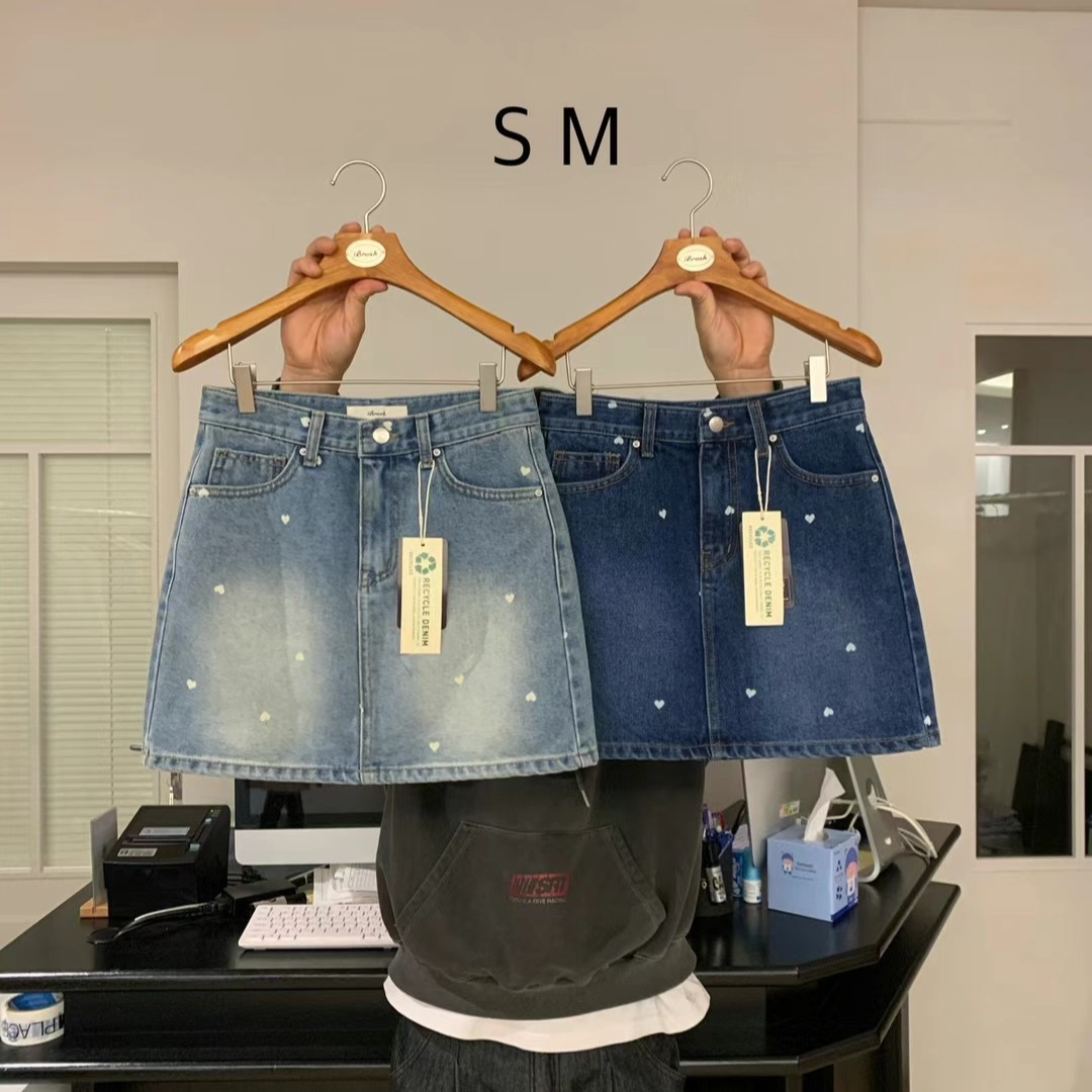 【婷婷家】不退换-东大门BR爱心短裙时尚休闲百搭女士夏季