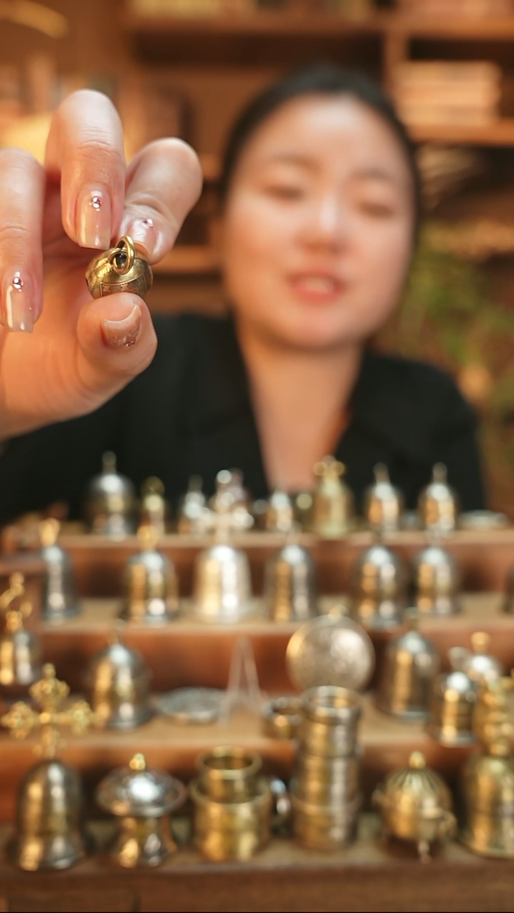 澳门寿字黄铜圆铃铛