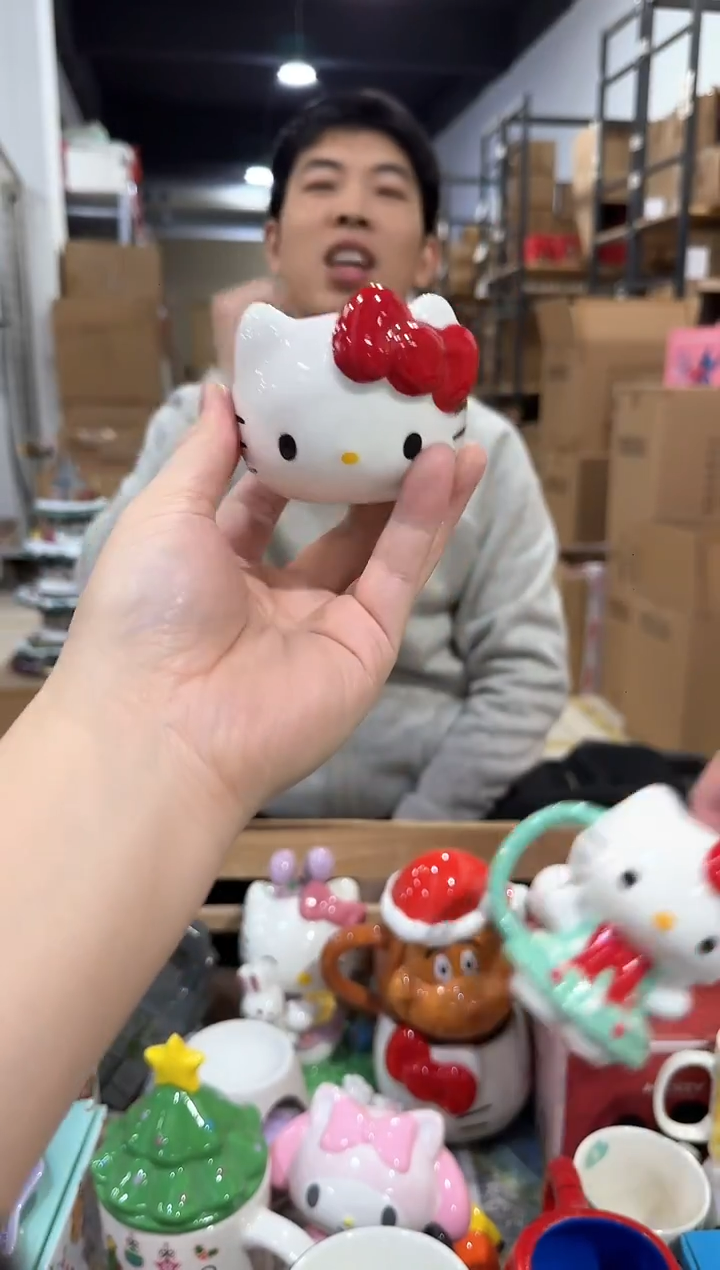 瓷片红色kt猫香薰