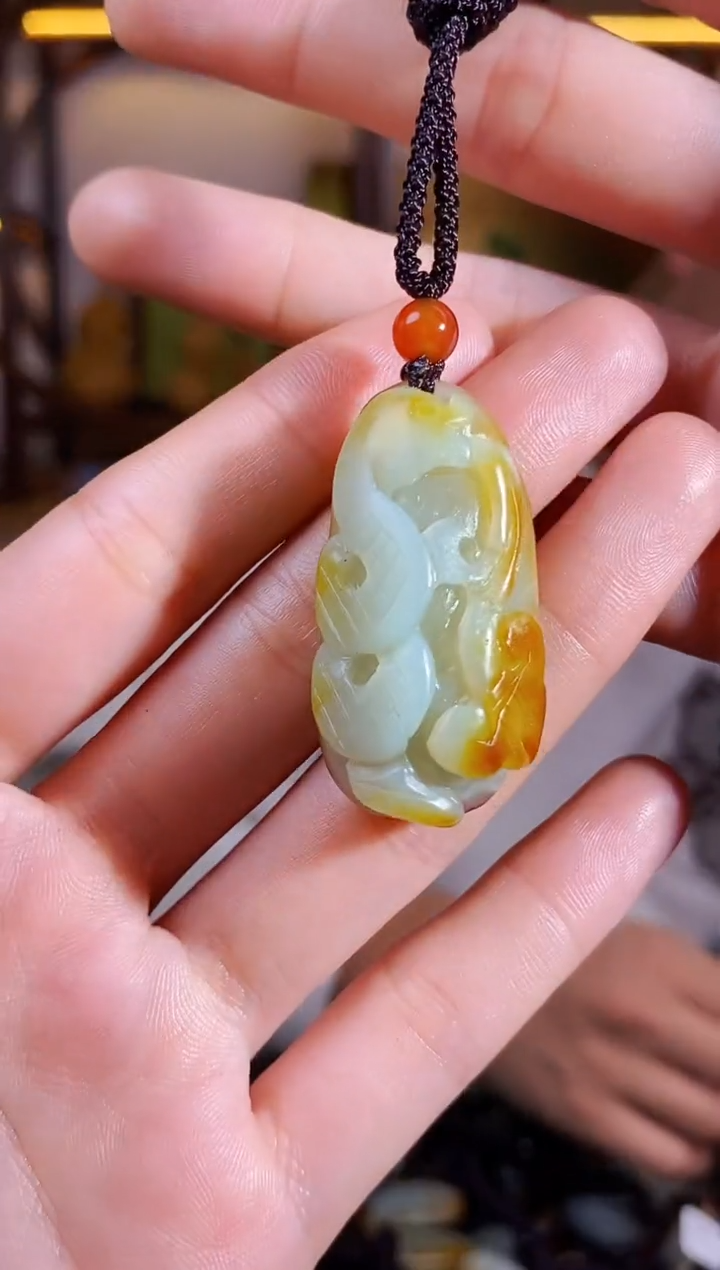 【闪购商品】和田玉颈饰未镶嵌1