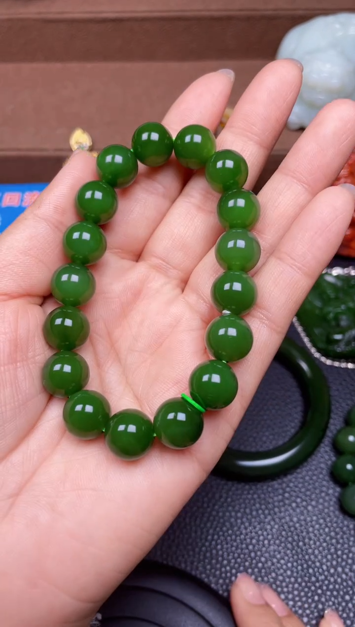 颈饰未镶嵌和田玉F571