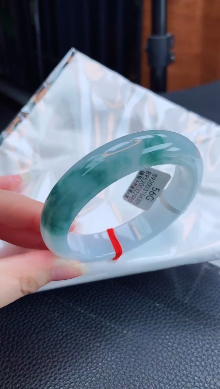 【闪购商品】翡翠手镯未镶嵌缅甸天然翡翠A货手镯
