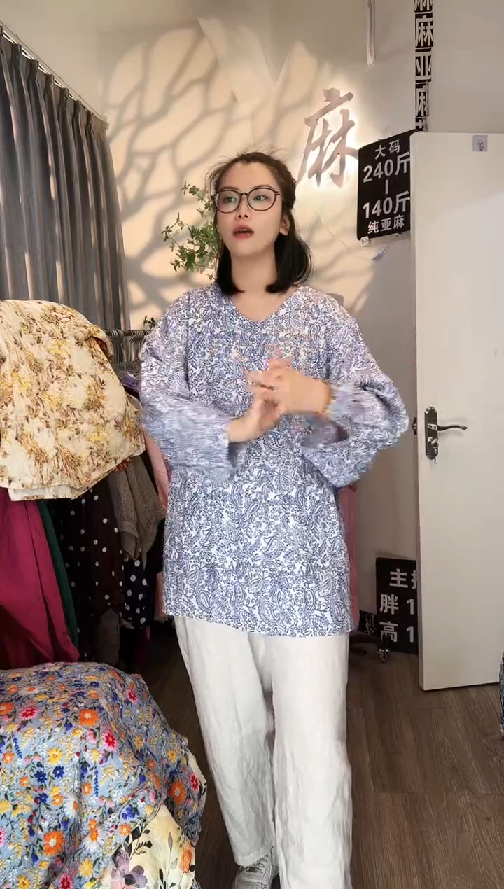 亚麻大码女装系列。