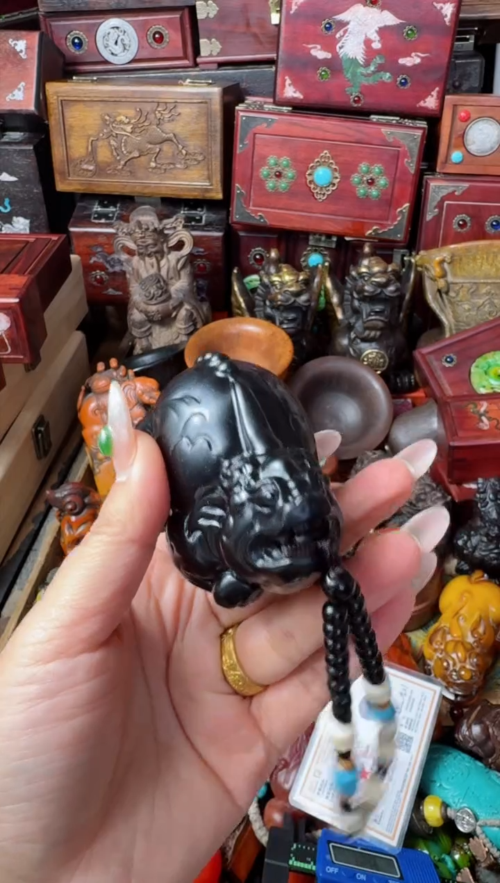 【闪购商品】和田玉（墨玉）把件未镶嵌主播推荐：一物一拍，讲解为准！