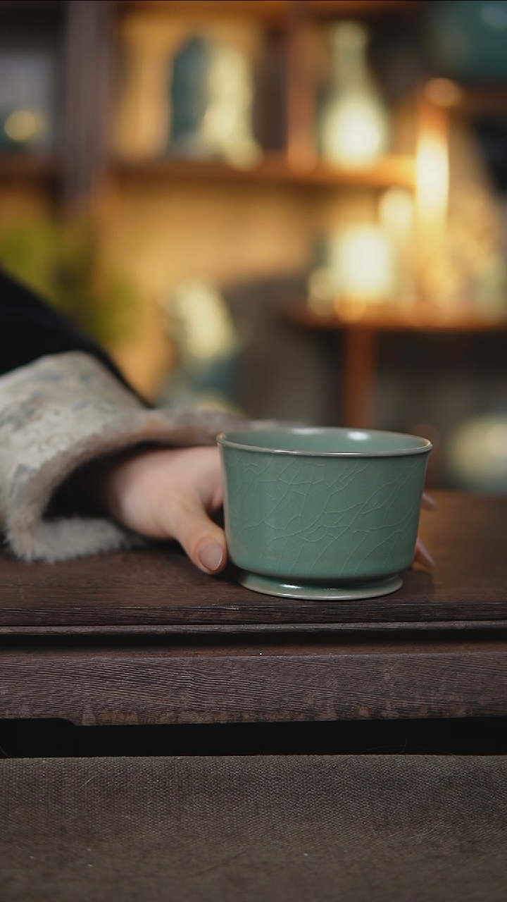 【闪购商品】杯仿古翡翠绿手工容天杯