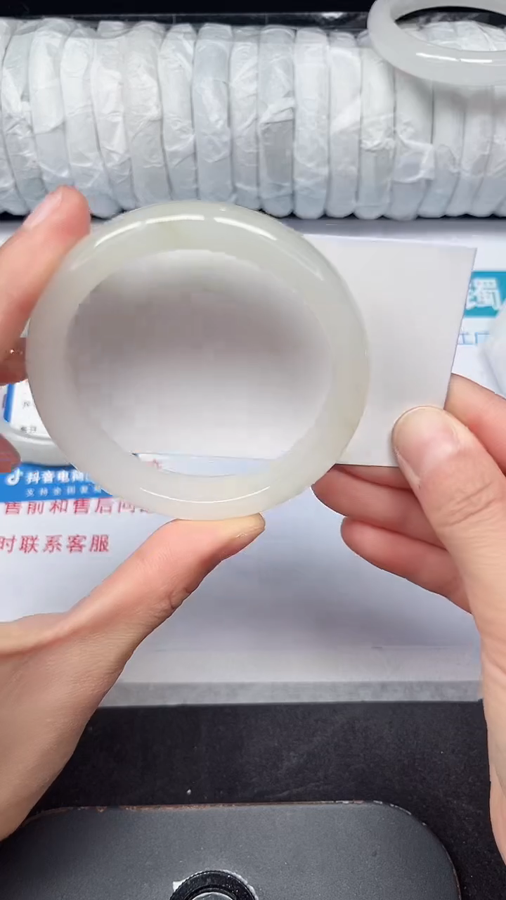 未镶嵌手镯石英质玉332-56/57